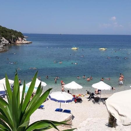 Garden Vila Ermali クサミル エクステリア 写真