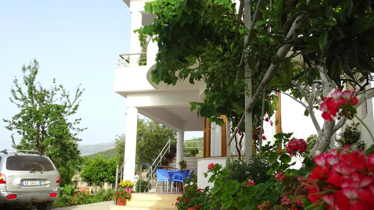 Garden Vila Ermali クサミル エクステリア 写真